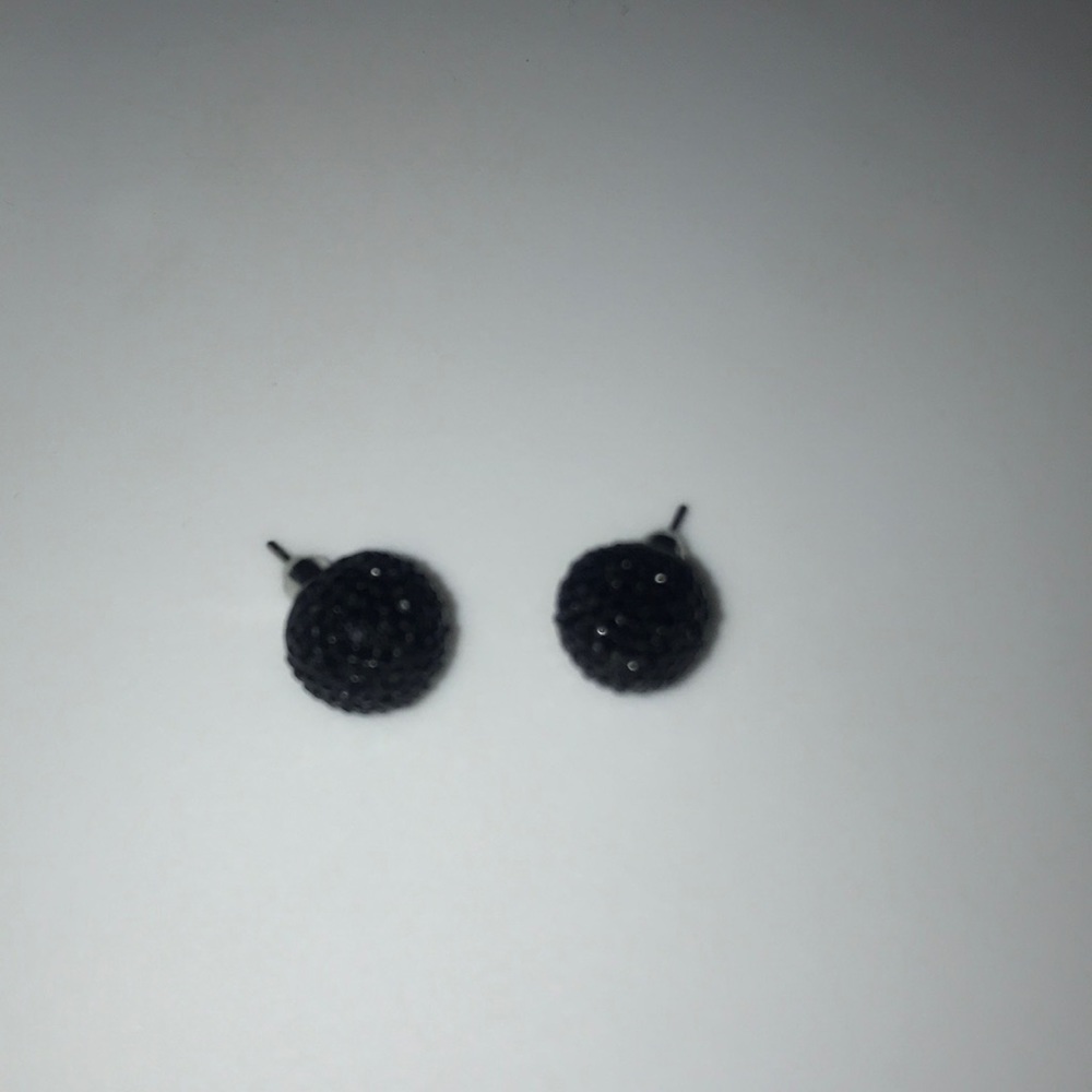 4 fresh new pairs of earrings!
